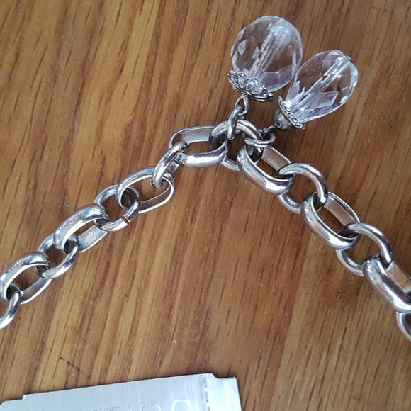 NWT Guess necklace - Picture 5 of 7